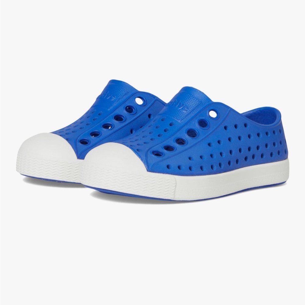 Native Blue and White Water Shoes Slip-On toddler size 5C